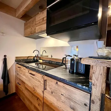 Ensoleille Aux Tines, Vue Massif Apartman *